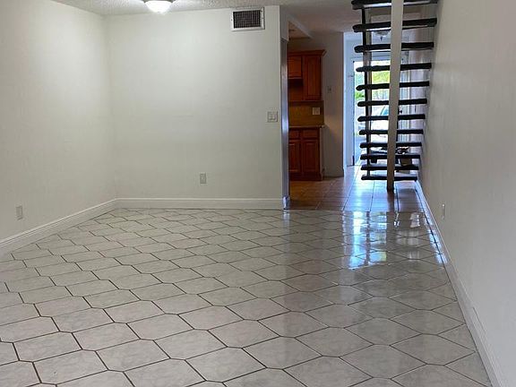 5th image of 15385 S Dixie Hwy APT 12