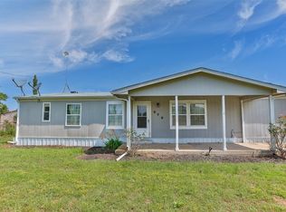 879 County Line Church Rd, Whitesboro, TX 76273