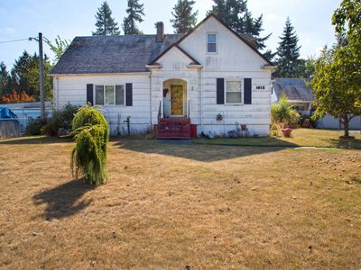 1912 72nd St E, Tacoma, WA, 98404