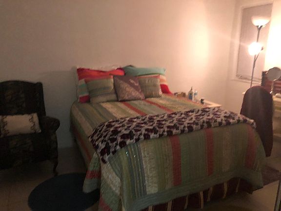 4th image of 1000 NW 95th Ter APT 202