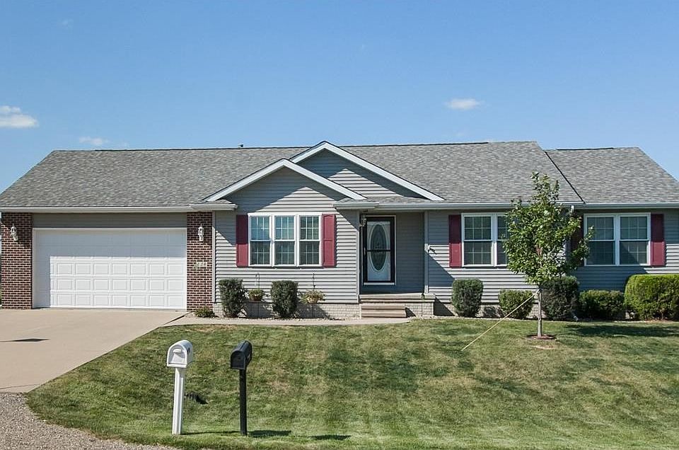 1st image of 120 Pleasant Creek Dr