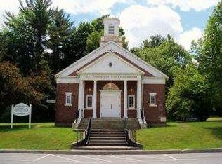 125 Hillside St, Bennington, VT 05201