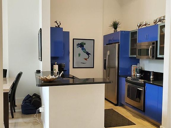 2nd image of 2775 NE 187th St APT 121