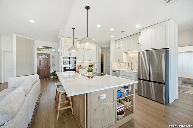 204 Tapatio Dr W — Photo 17