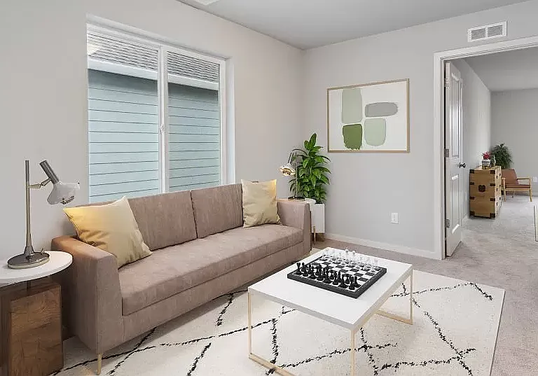 4021 Village Center Dr SE — Photo 6