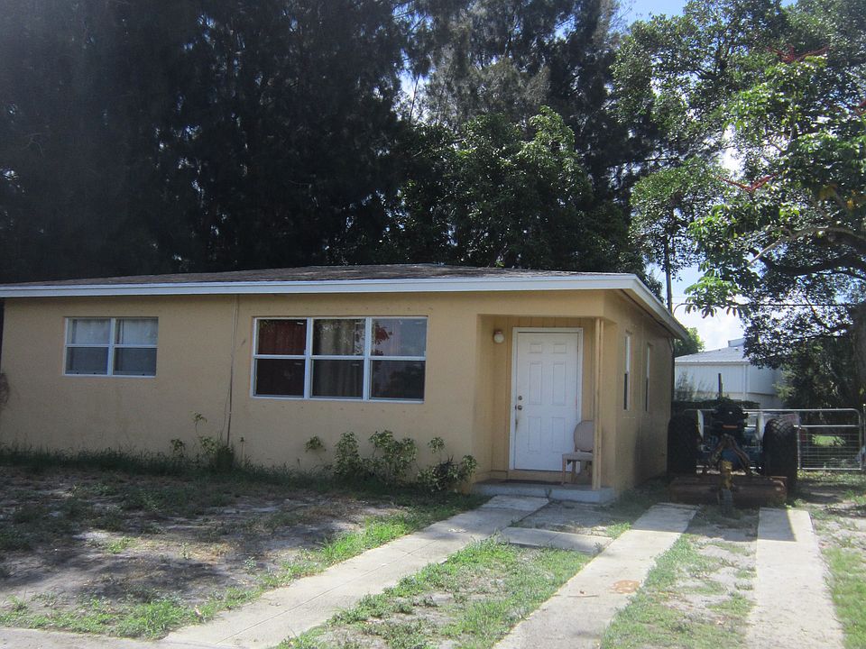 1st image of 901 15th Ave S