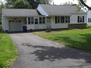 42 Overlook Dr, West Springfield, MA 01089