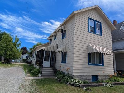 213 S Henry St, Bay City, MI, 48706