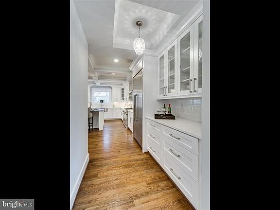 5th image of 9210 Brian Dr