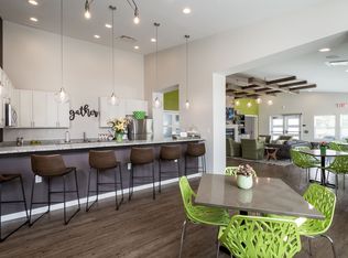 602 Redbud Rd #730LW, Pickerington, OH 43147