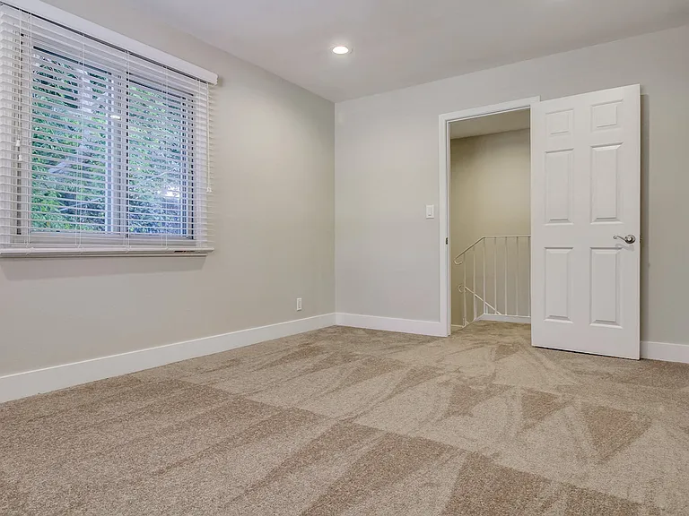 20122 Santa Ana Ave — Photo 14