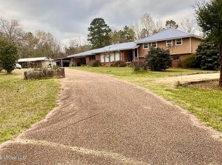3085 Beauregard Rd, Wesson, MS 39191