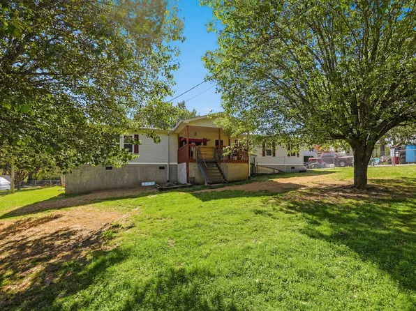 201 Old Eblen Rd, Lenoir City, TN 37771