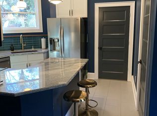 523 Dilworth Mews Ct, Charlotte, NC 28203