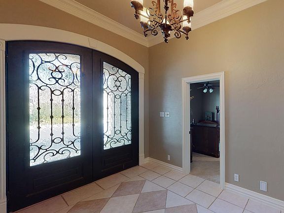 3rd image of 5705 Fenway Dr
