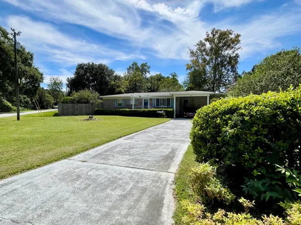 5701 Almax Ct, Pensacola, FL 32506