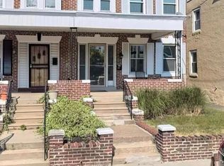 927 Elsinore Pl, Chester, PA 19013