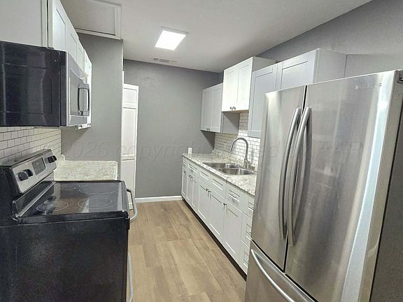 2nd image of 3816 S Hayden St