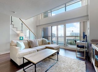 100 Western Battery Rd W #418, Toronto, ON M6K3S2