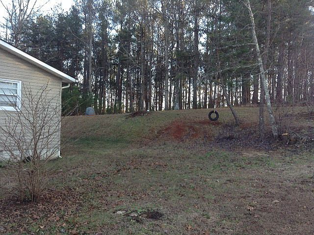 2nd image of 3856 Mudcut Rd