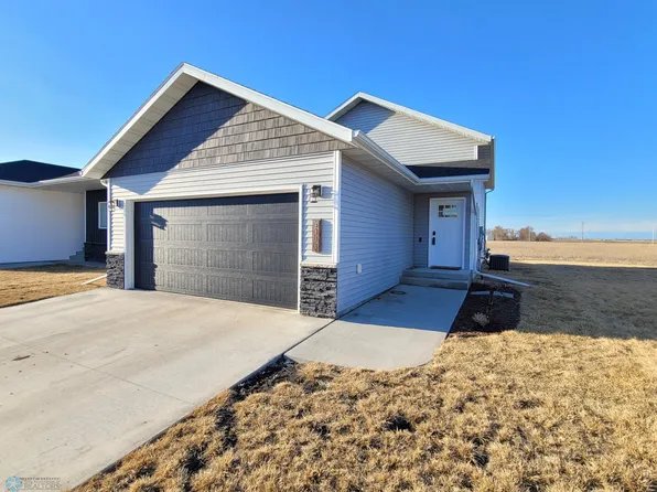 6008 78th Ave S, Horace, ND 58047