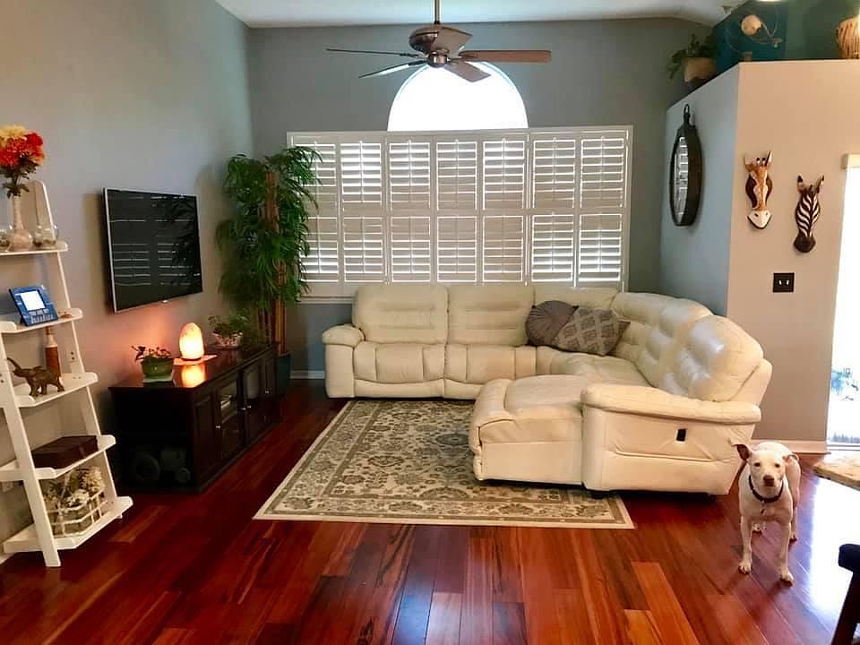 1st image of 13418 Sunvale Pl