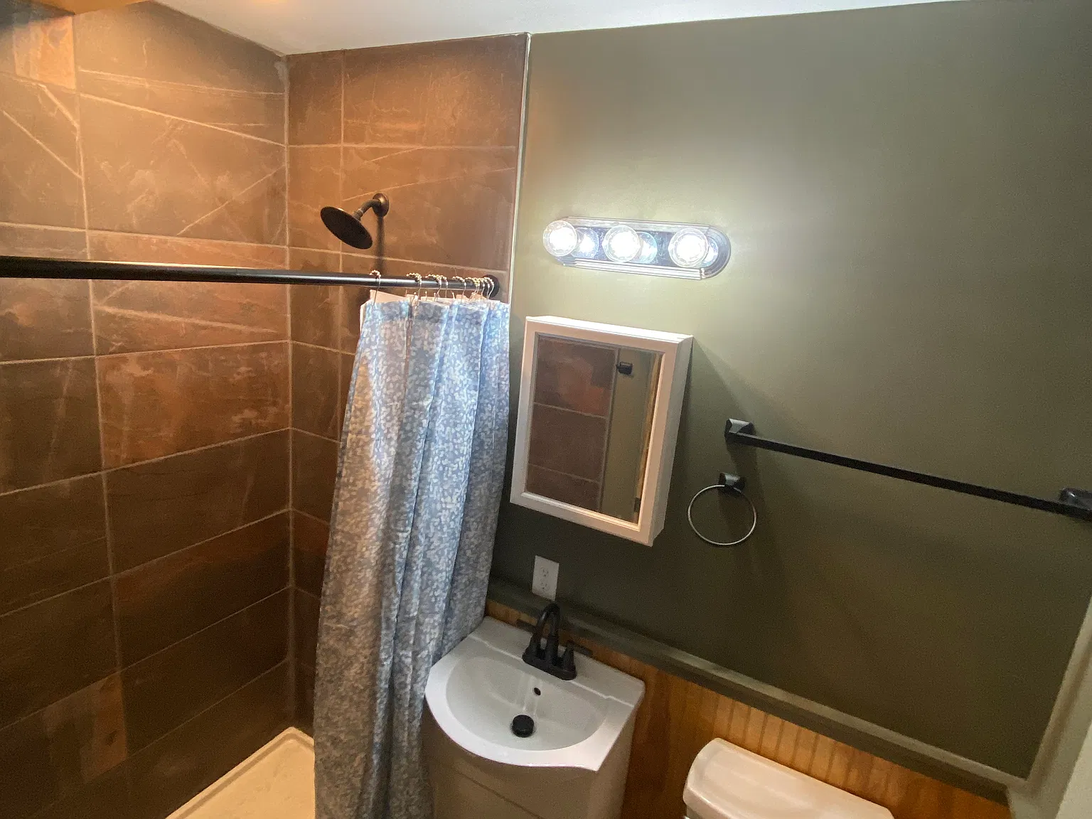 6681 Carolina Beach Rd — Photo 3