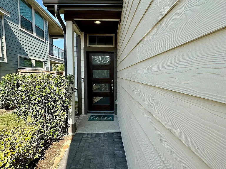 16215 Northern Cardinal Ln — Photo 3