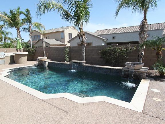 4th image of 15209 W Ventura St