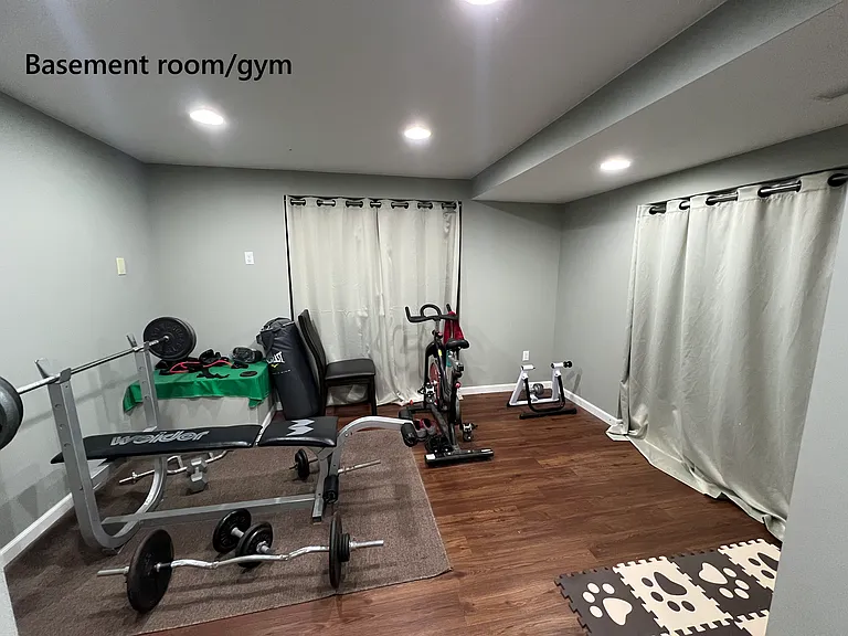10210 Hamlet Ct — Photo 37