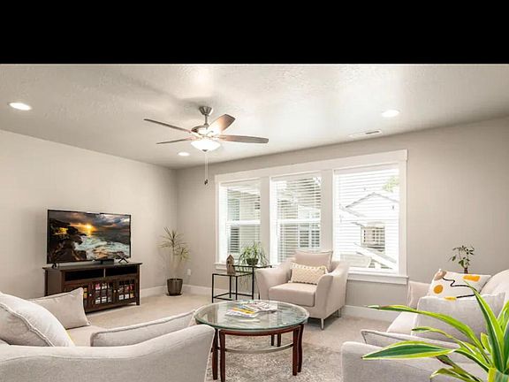 Upper floor family room