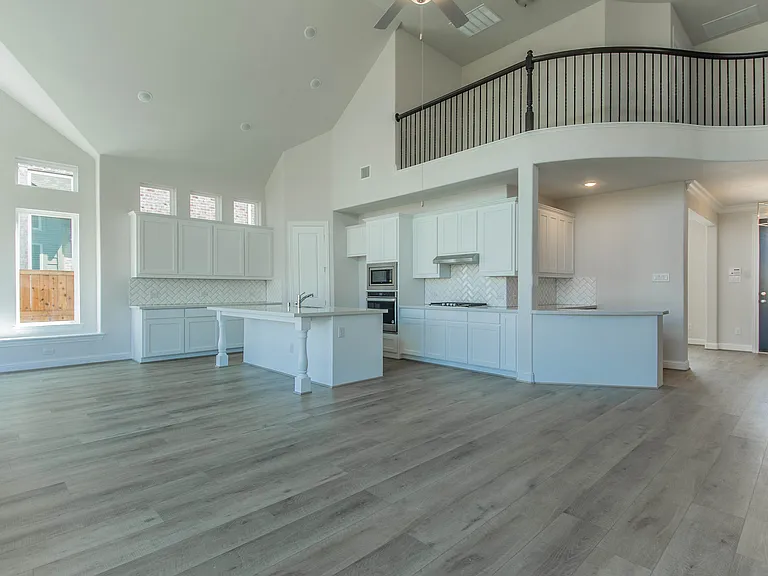 1010 Hunters Creek Dr — Photo 11