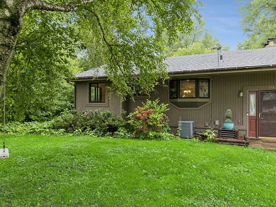 1st image of 115 Peninsula Rd #1
