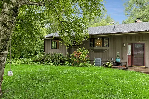 115 Peninsula Rd #1 Photo 1