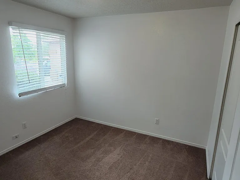 1008 Saw Mill Rd NE — Photo 17
