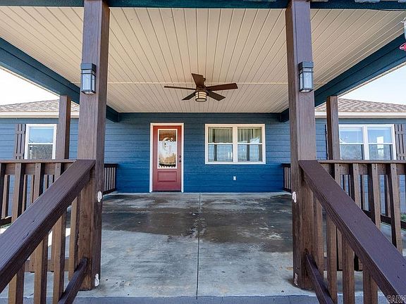 4th image of 389 Center Chapel Rd