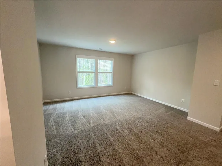 345 Rodeo Dr — Photo 13