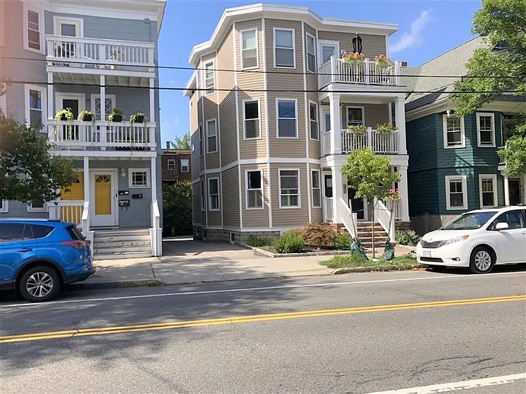 27-29 Cameron Ave #A — Photo 5