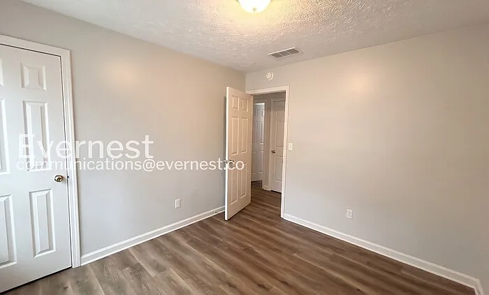 506 Chestnut Ln — Photo 14