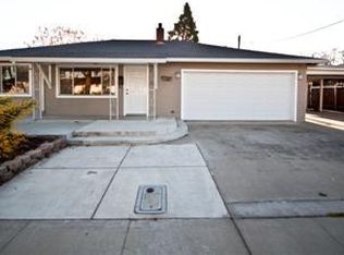 2016 4th St, Ceres, CA 95307