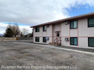807 Independence Dr APT 3, Riverton, WY 82501