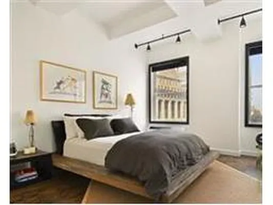 Rented by Douglas Elliman | media 20