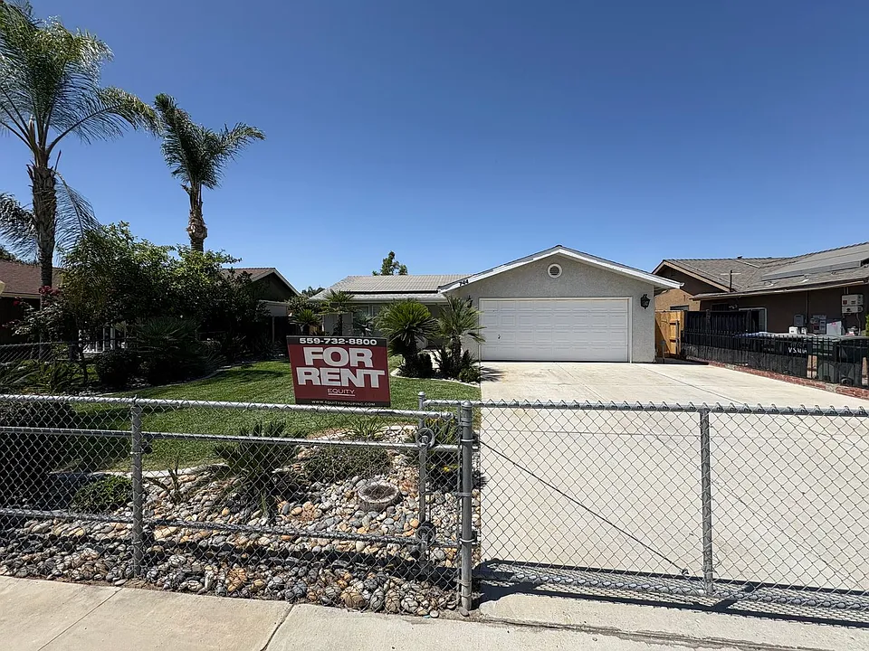 744 W Buena Vista Ave
