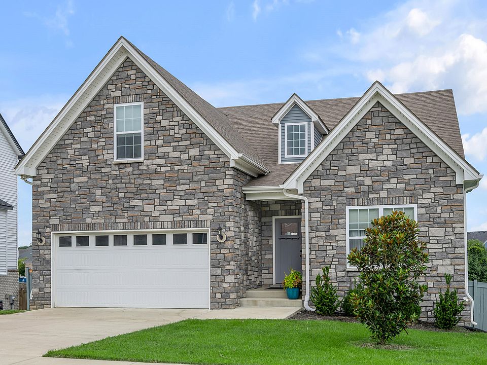 1st image of 103 Brittany Ln