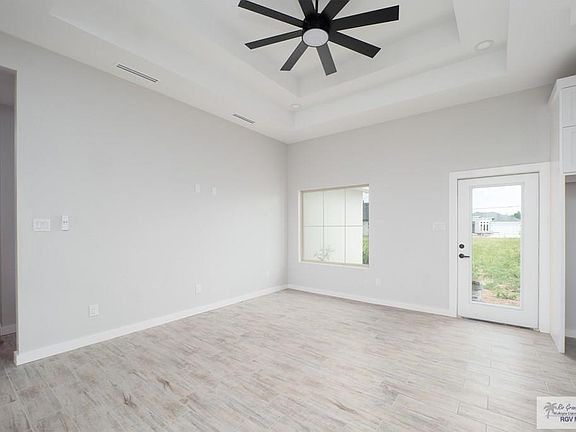 3rd image of 32813 Nayeli St