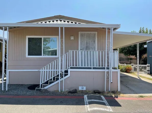 255 E Bradley Ave Spc 18, El Cajon, CA 92021