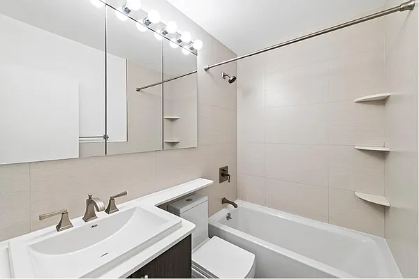 Rented by Douglas Elliman | media 24