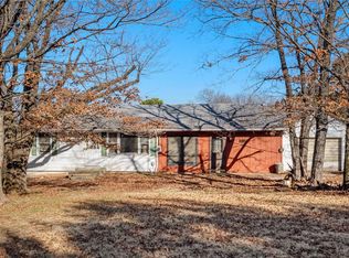 13360 State Rd E, De Soto, MO 63020