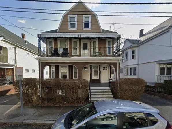 42-44 Whitman St #1, Somerville, MA 02144