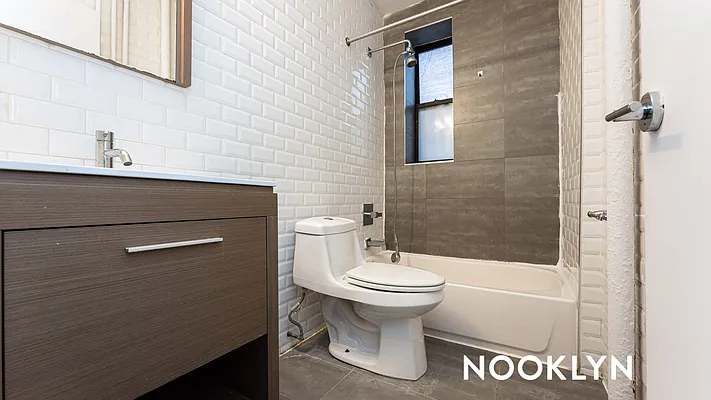 Rented by Nooklyn NYC LLC | media 17